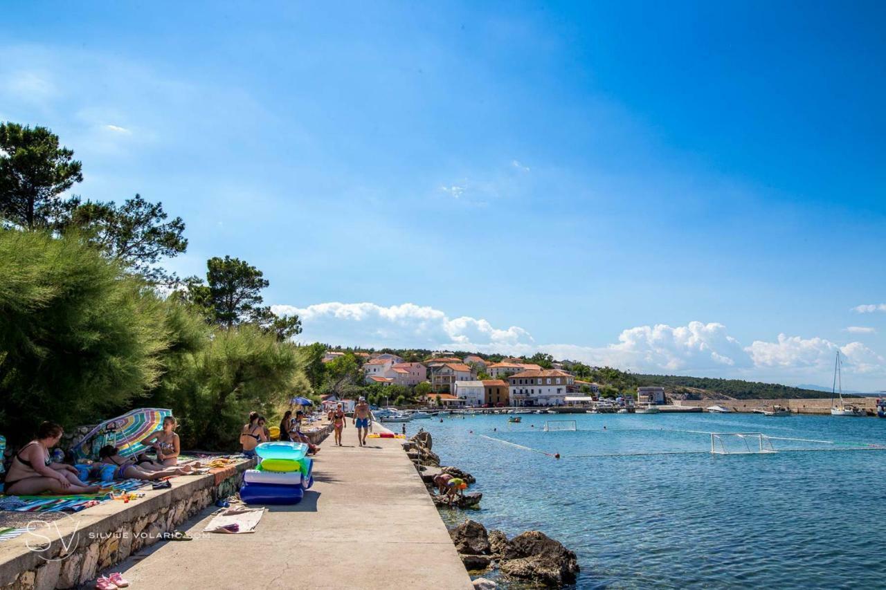Villa Kvarner Šilo Exteriör bild