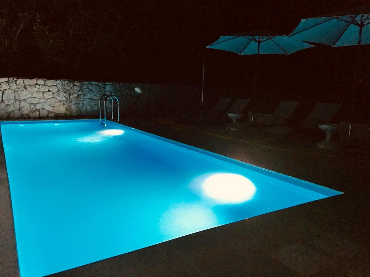 Villa Kvarner Šilo Exteriör bild